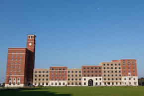 Cosy Ensuite Bedrooms with Private Bathroom at Bay Campus located in Swansea